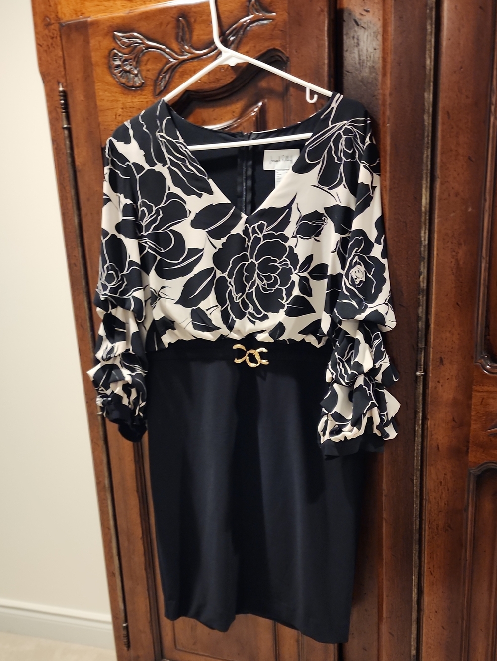 Joseph Ribkoff Black and White Floral Midi Dress with Gold Accent